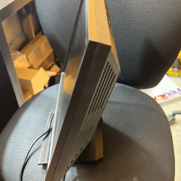 Acer V173 17” LCD Flat Panel VGA Computer Monitor- Tested, Working - Picture 5 of 10